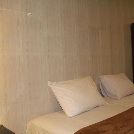 Suji Apartment Бали Екстериор снимка