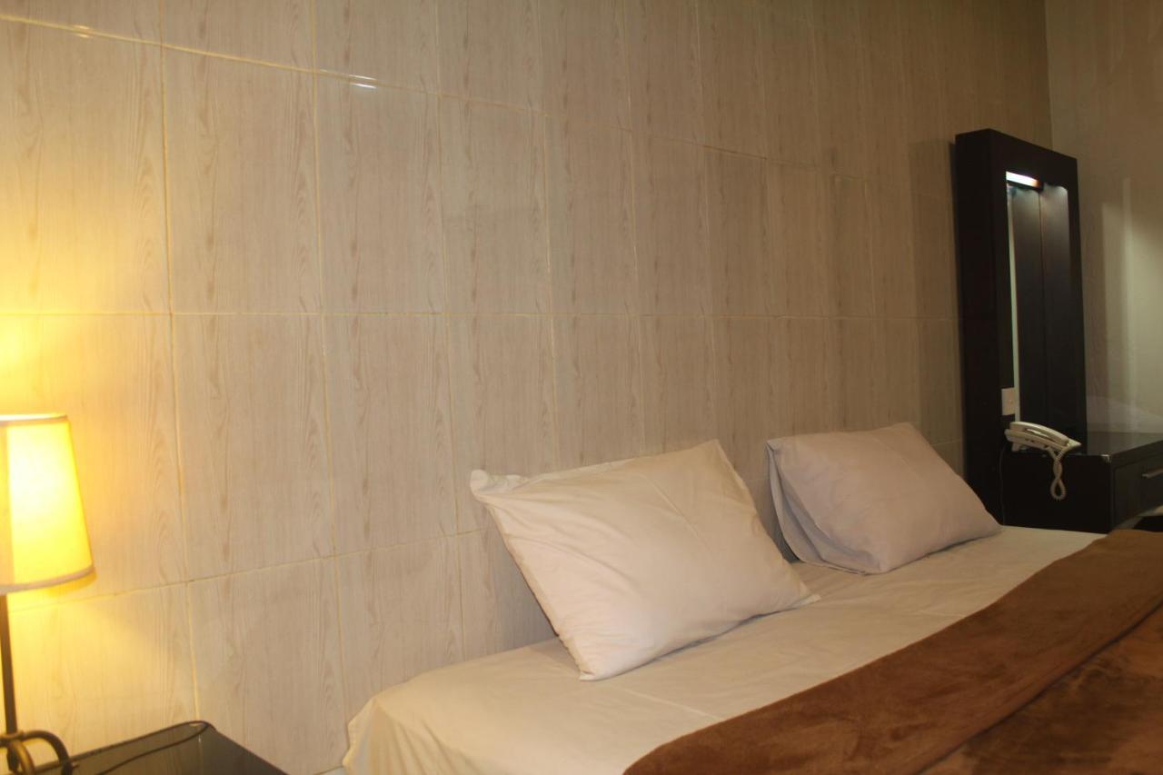 Suji Apartment Бали Екстериор снимка